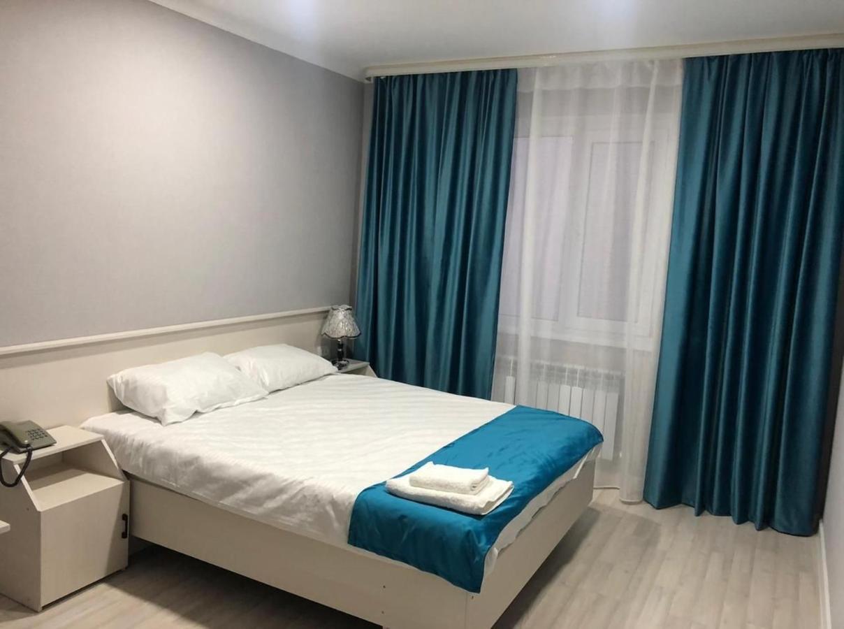 Hanym Hotel Atyrau Bagian luar foto