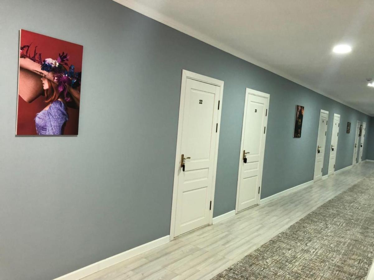 Hanym Hotel Atyrau Bagian luar foto